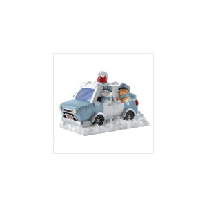 /1717-1809-thickbox/snow-buddies-police-figureine.jpg