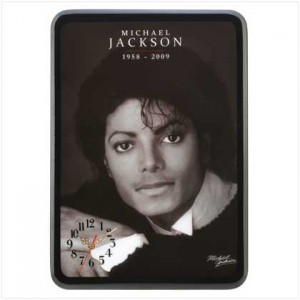 /39-72-thickbox/micheal-jackson-portrait-clock.jpg